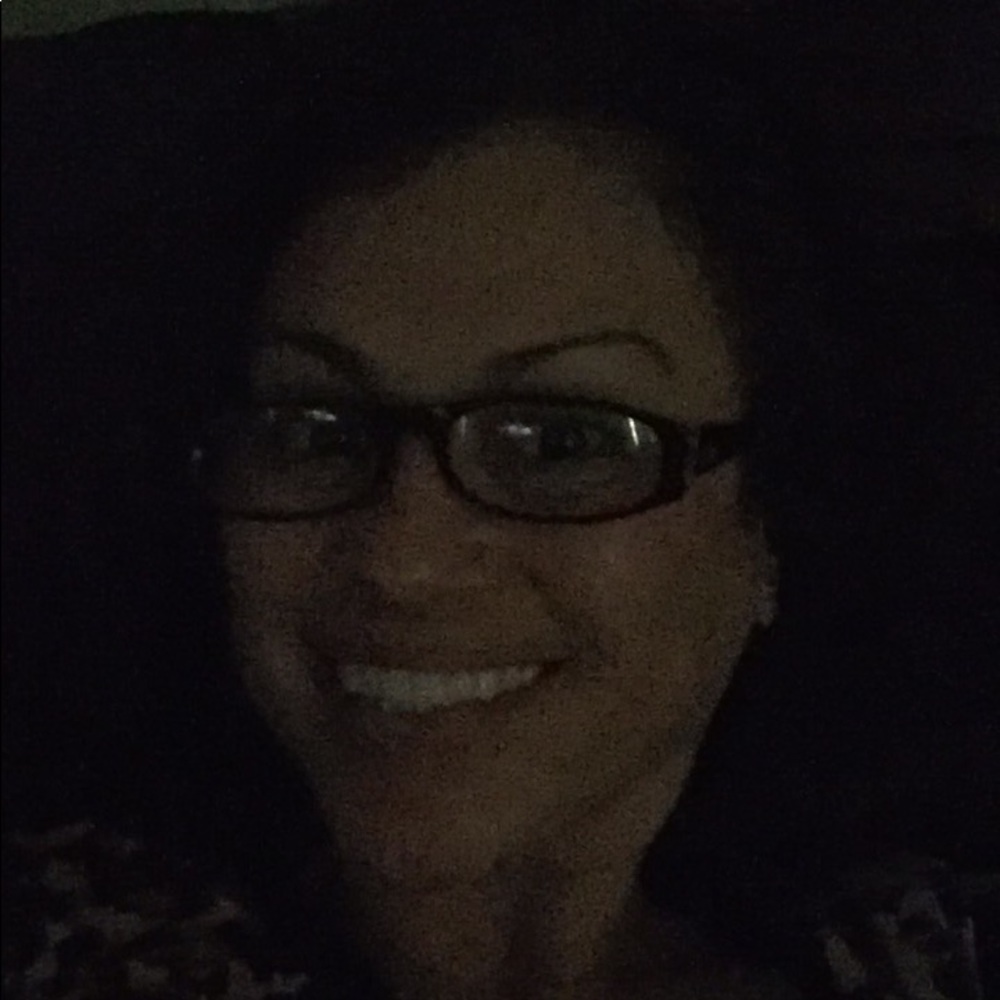 Meet your Posher, Maria